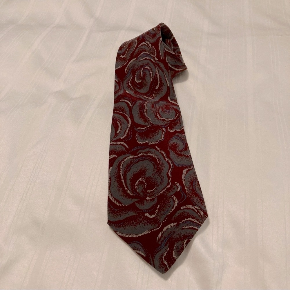 Vintage Swing 100% Silk Floral Tie in Burgundy and Gray Made in Italy